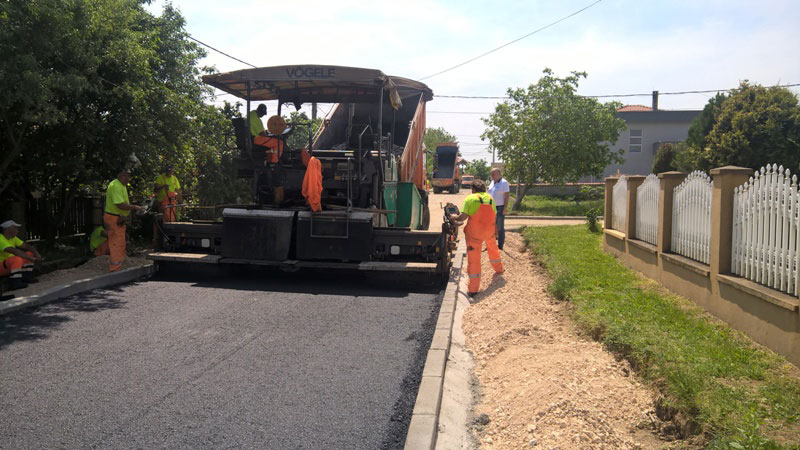 Pojedina sela na teritoriji opštine Žabari dobijaju asfalt